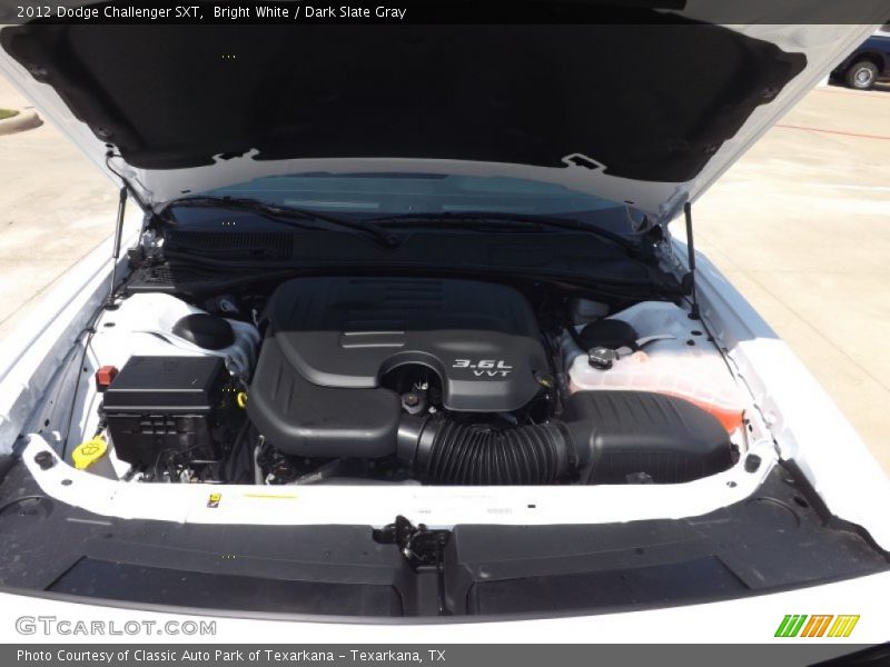 Bright White / Dark Slate Gray 2012 Dodge Challenger SXT