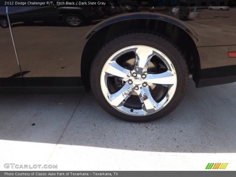 Pitch Black / Dark Slate Gray 2012 Dodge Challenger R/T