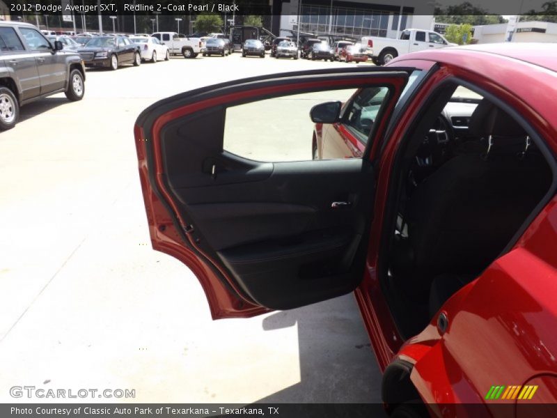 Redline 2-Coat Pearl / Black 2012 Dodge Avenger SXT