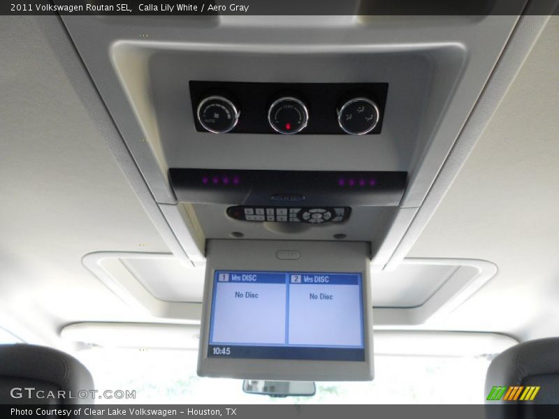 Calla Lily White / Aero Gray 2011 Volkswagen Routan SEL