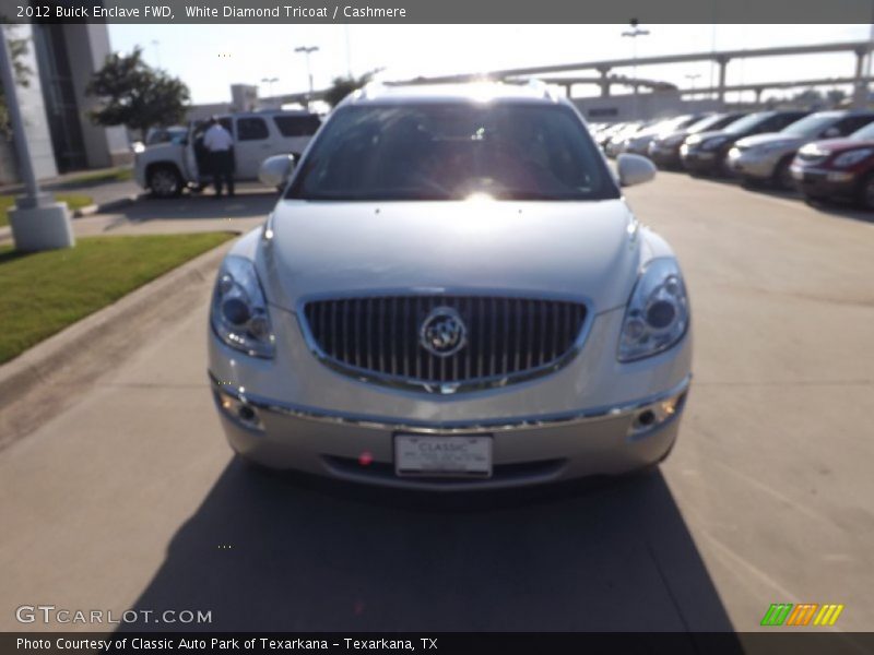 White Diamond Tricoat / Cashmere 2012 Buick Enclave FWD