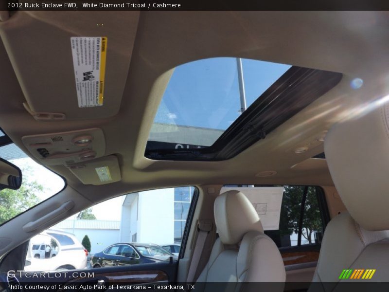 White Diamond Tricoat / Cashmere 2012 Buick Enclave FWD