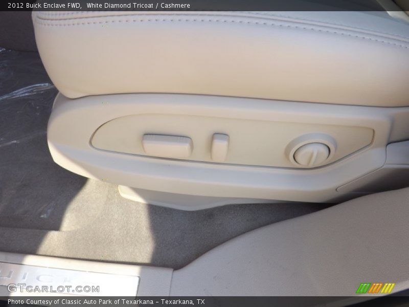 White Diamond Tricoat / Cashmere 2012 Buick Enclave FWD