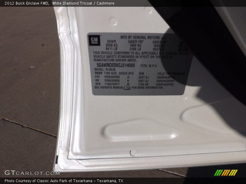 White Diamond Tricoat / Cashmere 2012 Buick Enclave FWD