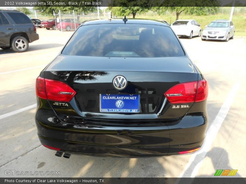 Black / Titan Black 2012 Volkswagen Jetta SEL Sedan