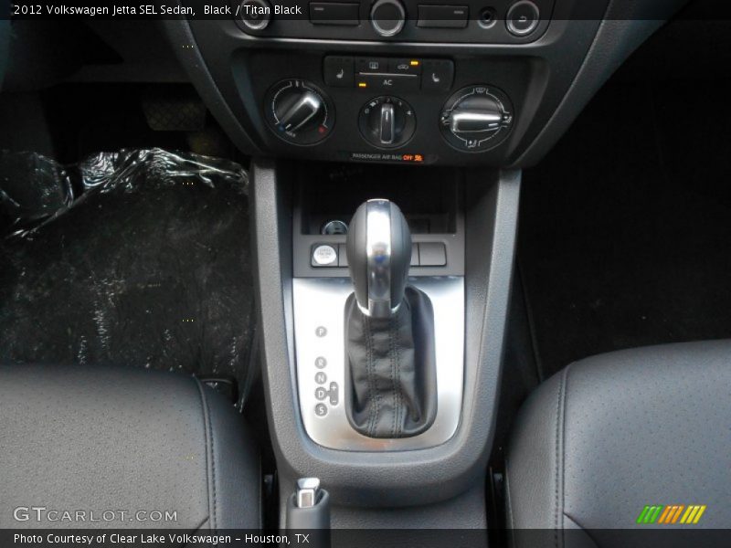 Black / Titan Black 2012 Volkswagen Jetta SEL Sedan