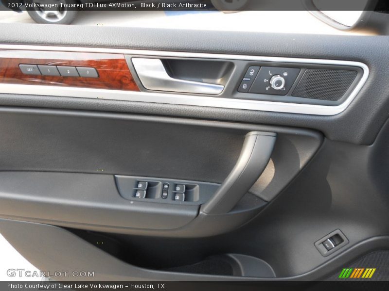 Black / Black Anthracite 2012 Volkswagen Touareg TDI Lux 4XMotion