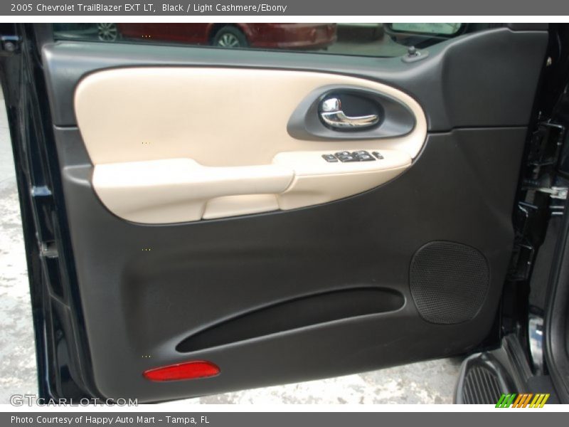 Black / Light Cashmere/Ebony 2005 Chevrolet TrailBlazer EXT LT