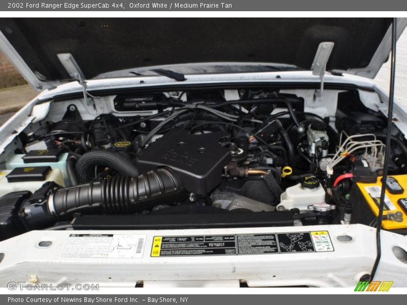 Oxford White / Medium Prairie Tan 2002 Ford Ranger Edge SuperCab 4x4
