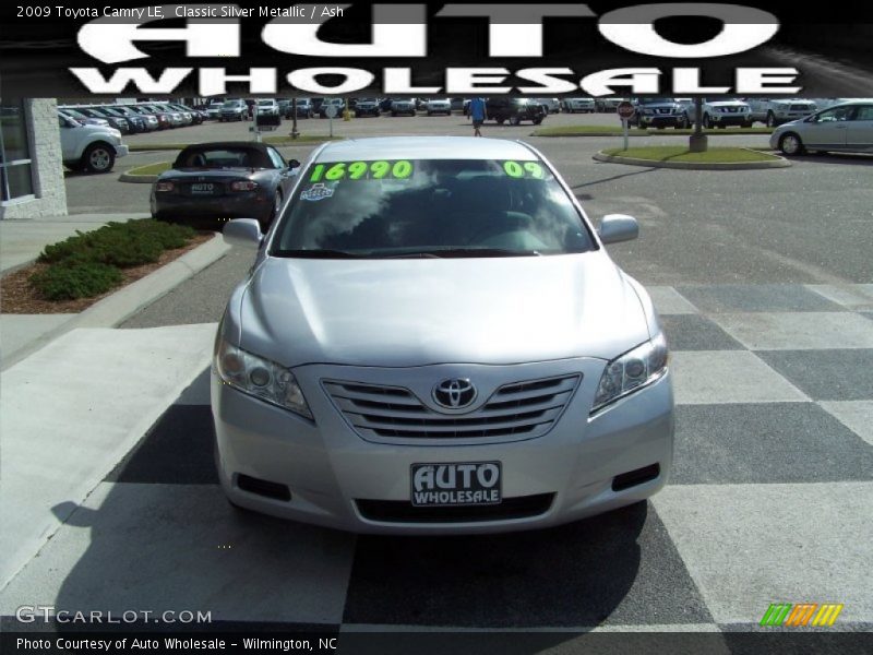 Classic Silver Metallic / Ash 2009 Toyota Camry LE