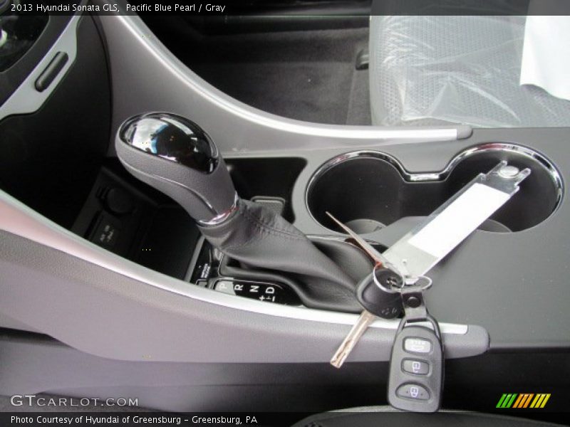 Pacific Blue Pearl / Gray 2013 Hyundai Sonata GLS