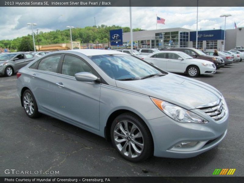 Iridescent Silver Blue Pearl / Black 2013 Hyundai Sonata SE