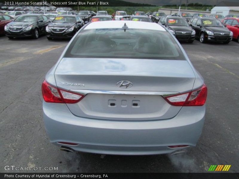 Iridescent Silver Blue Pearl / Black 2013 Hyundai Sonata SE