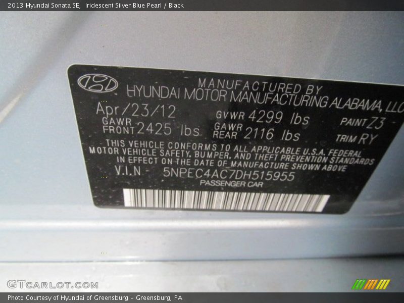 Iridescent Silver Blue Pearl / Black 2013 Hyundai Sonata SE
