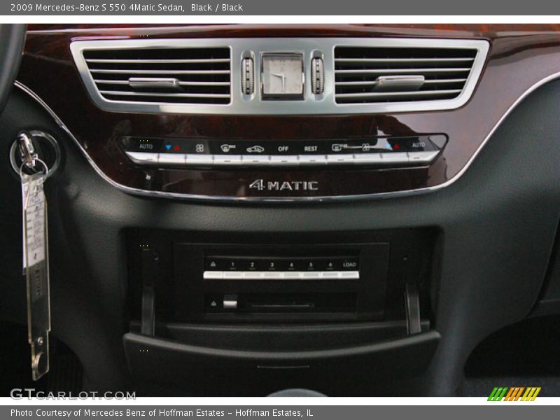 Black / Black 2009 Mercedes-Benz S 550 4Matic Sedan