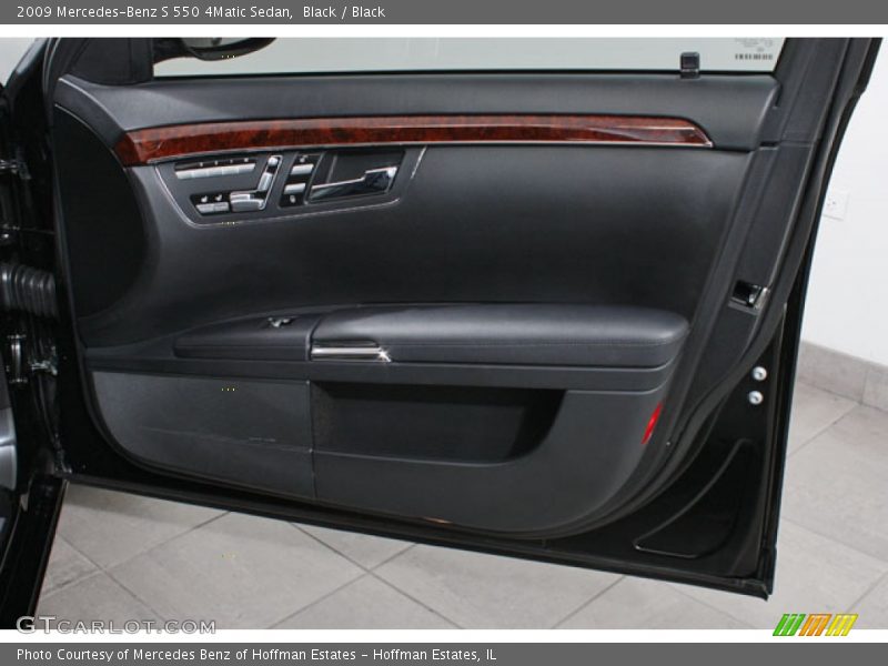 Black / Black 2009 Mercedes-Benz S 550 4Matic Sedan