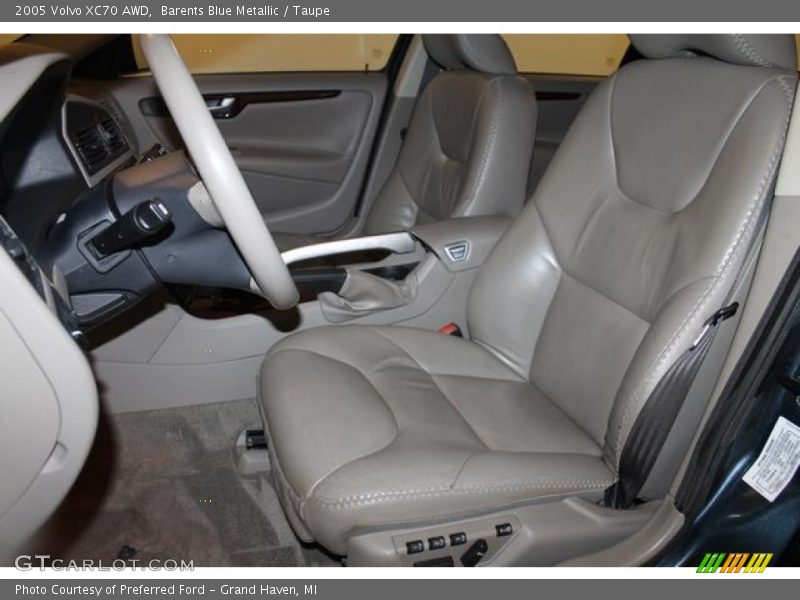 Barents Blue Metallic / Taupe 2005 Volvo XC70 AWD