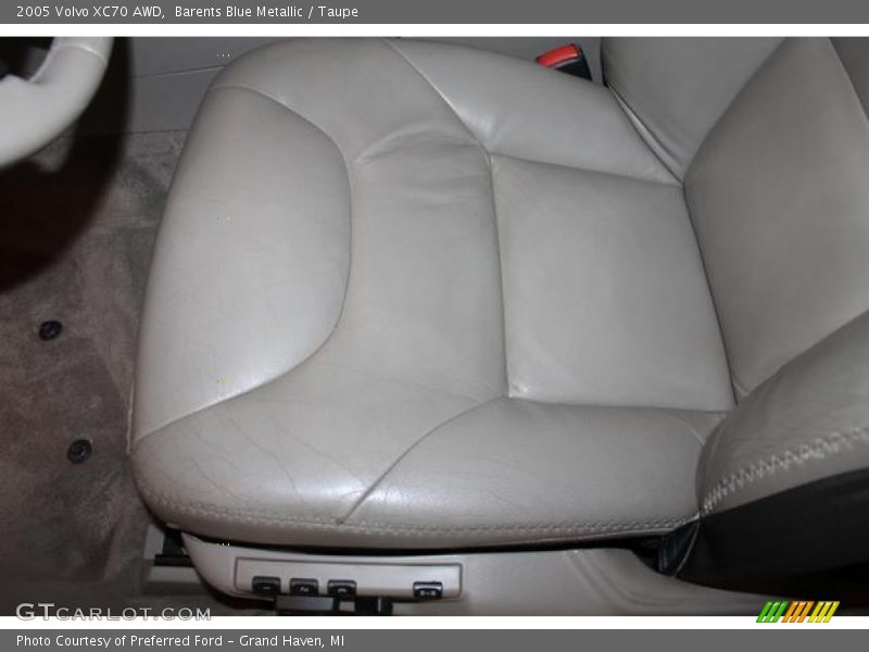 Barents Blue Metallic / Taupe 2005 Volvo XC70 AWD