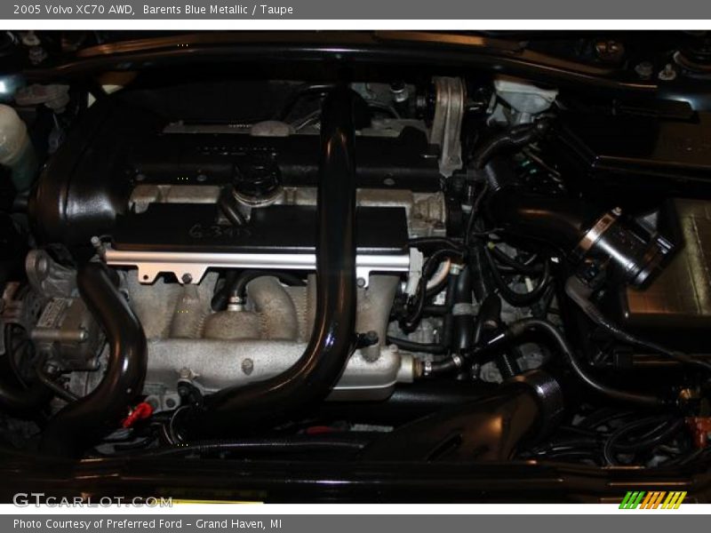 Barents Blue Metallic / Taupe 2005 Volvo XC70 AWD