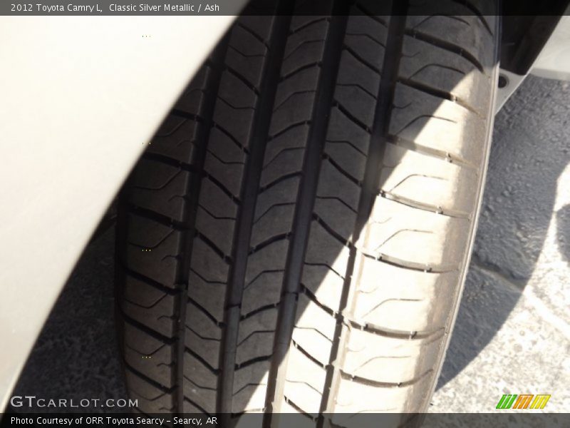 Classic Silver Metallic / Ash 2012 Toyota Camry L