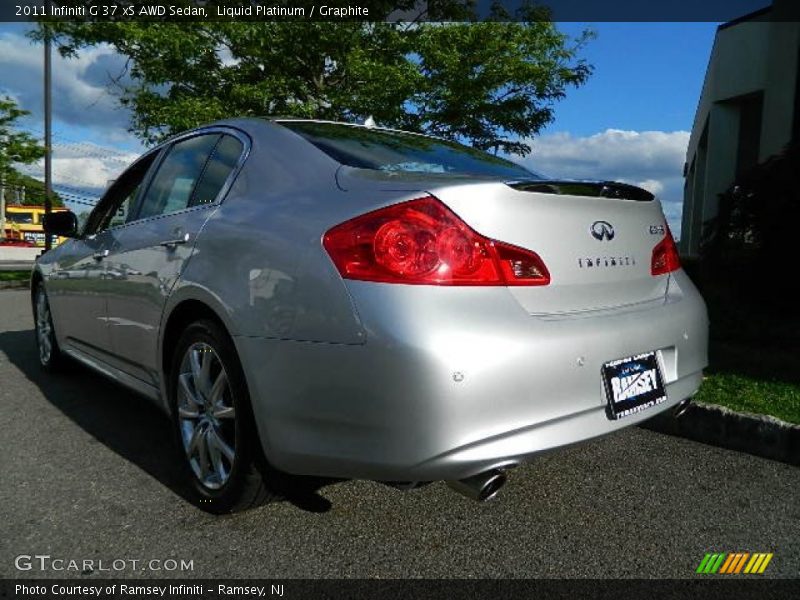 Liquid Platinum / Graphite 2011 Infiniti G 37 xS AWD Sedan