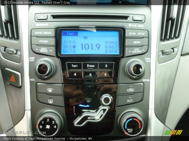 Radiant Silver / Gray 2013 Hyundai Sonata GLS