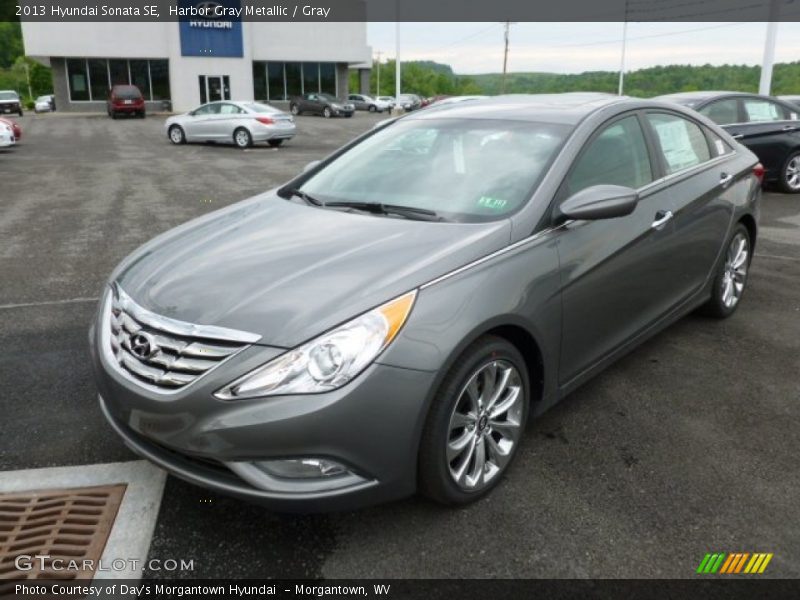 Harbor Gray Metallic / Gray 2013 Hyundai Sonata SE