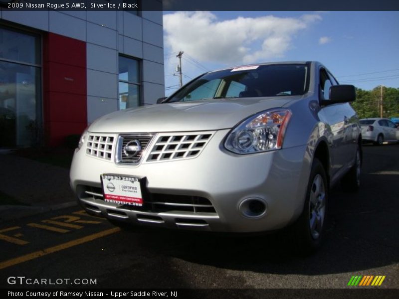 Silver Ice / Black 2009 Nissan Rogue S AWD
