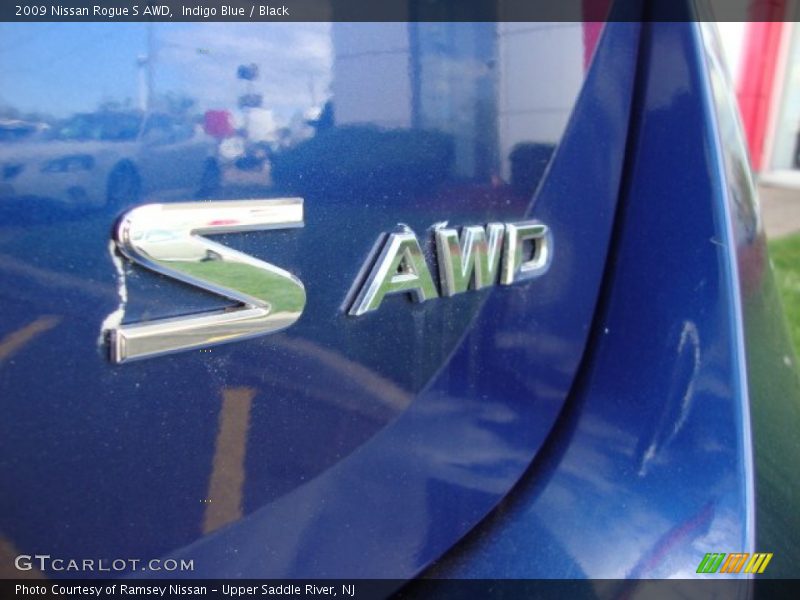 Indigo Blue / Black 2009 Nissan Rogue S AWD