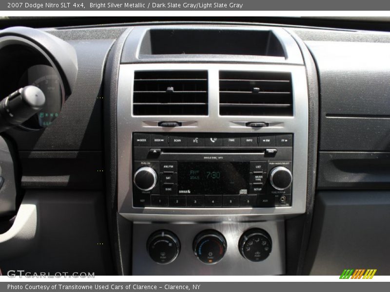 Bright Silver Metallic / Dark Slate Gray/Light Slate Gray 2007 Dodge Nitro SLT 4x4