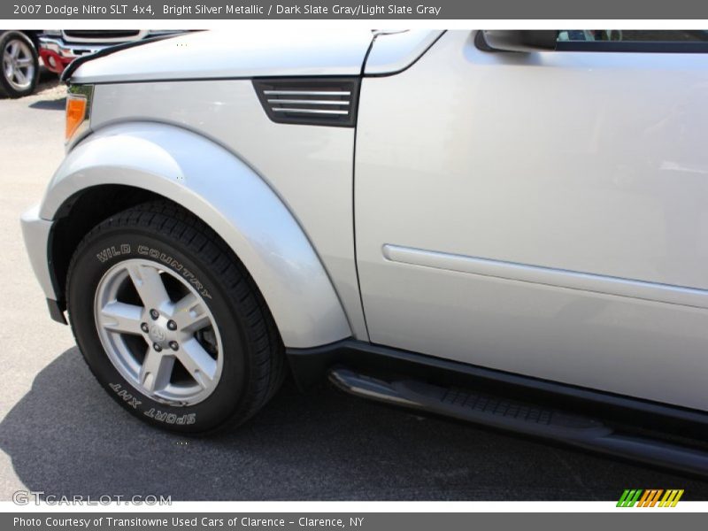 Bright Silver Metallic / Dark Slate Gray/Light Slate Gray 2007 Dodge Nitro SLT 4x4