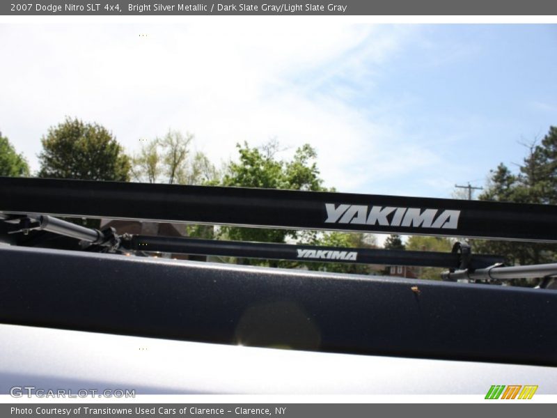 Bright Silver Metallic / Dark Slate Gray/Light Slate Gray 2007 Dodge Nitro SLT 4x4
