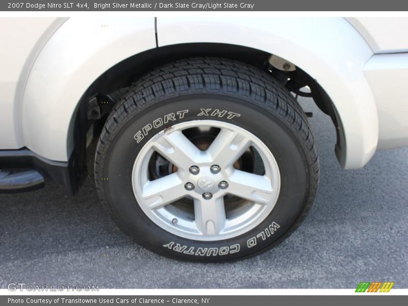 Bright Silver Metallic / Dark Slate Gray/Light Slate Gray 2007 Dodge Nitro SLT 4x4