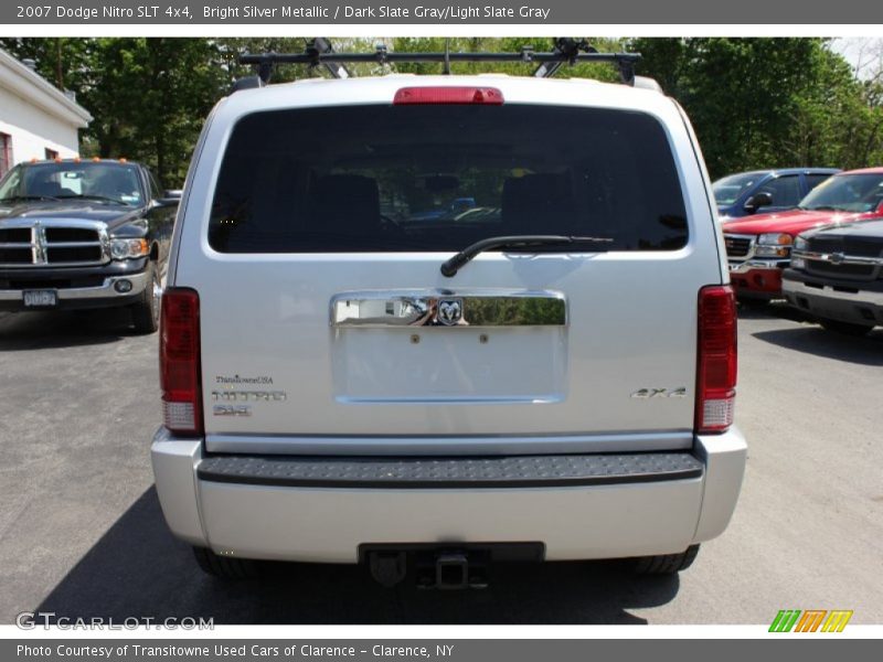 Bright Silver Metallic / Dark Slate Gray/Light Slate Gray 2007 Dodge Nitro SLT 4x4