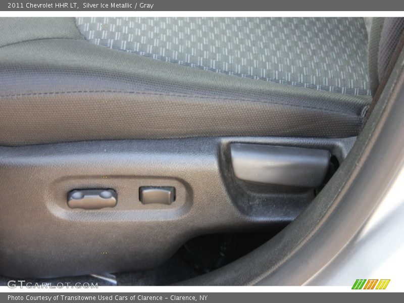 Silver Ice Metallic / Gray 2011 Chevrolet HHR LT