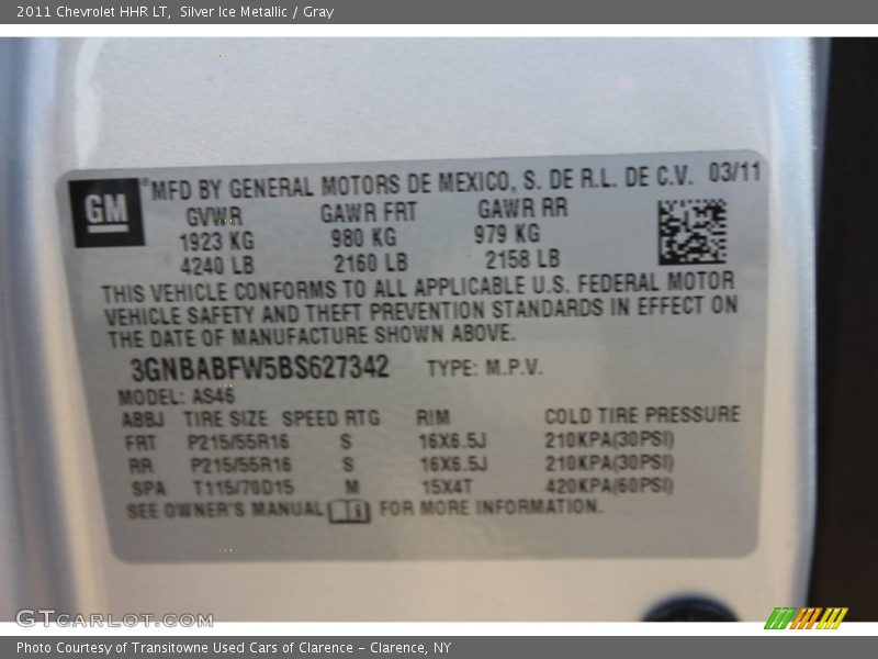 Silver Ice Metallic / Gray 2011 Chevrolet HHR LT