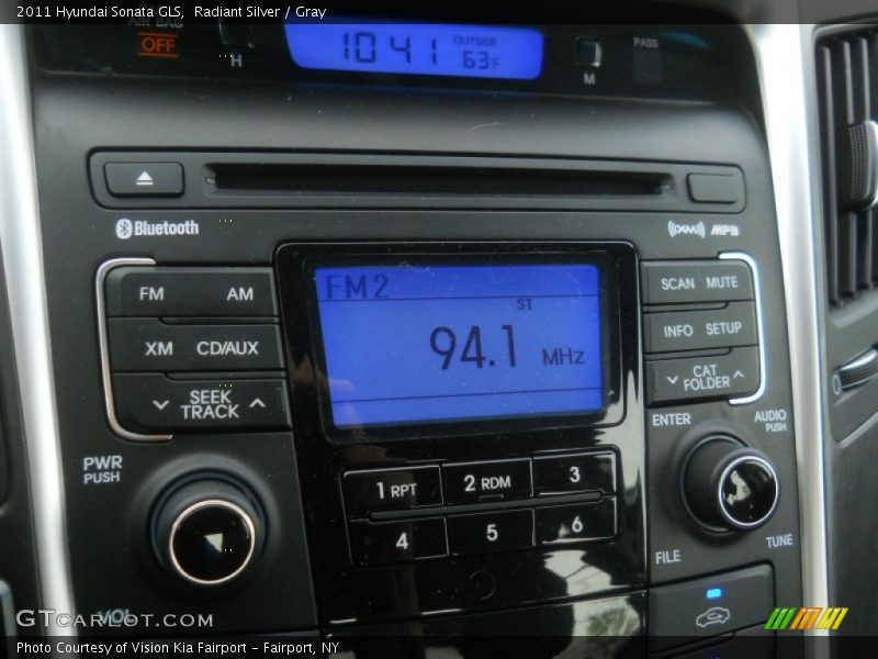 Radiant Silver / Gray 2011 Hyundai Sonata GLS