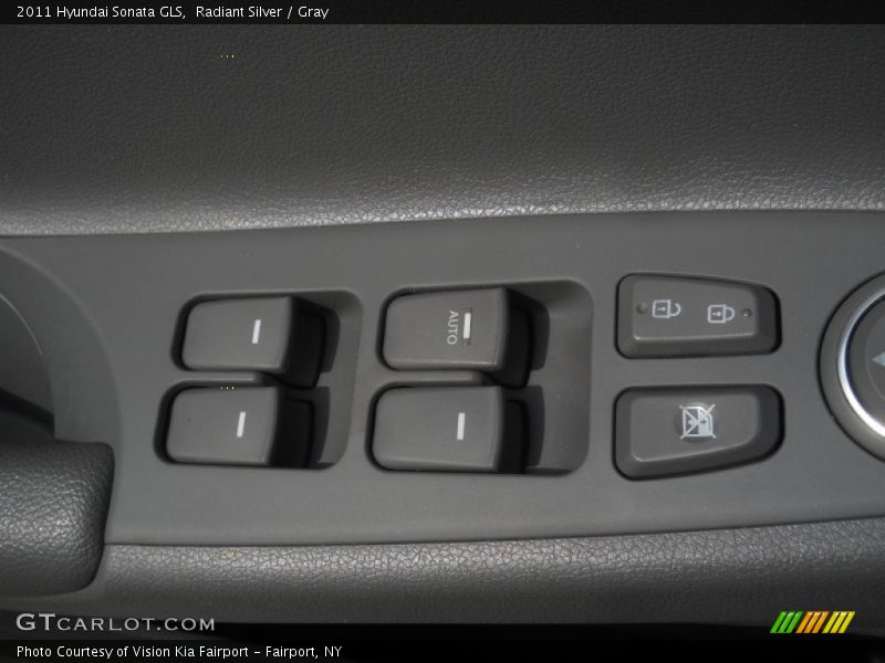 Radiant Silver / Gray 2011 Hyundai Sonata GLS