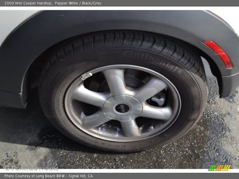 Pepper White / Black/Grey 2009 Mini Cooper Hardtop