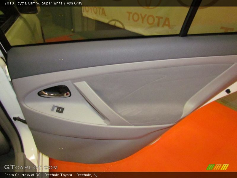 Super White / Ash Gray 2010 Toyota Camry