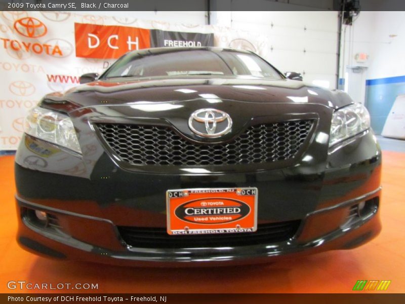 Black / Charcoal 2009 Toyota Camry SE