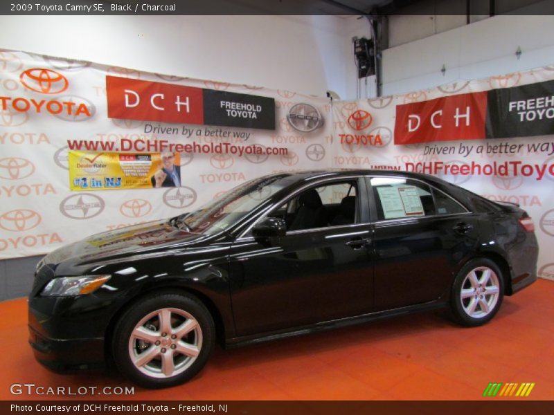 Black / Charcoal 2009 Toyota Camry SE