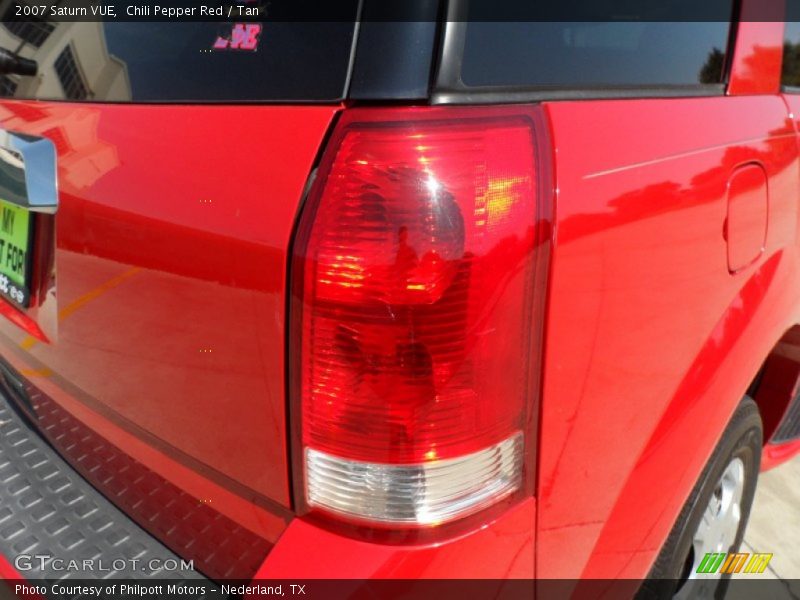 Chili Pepper Red / Tan 2007 Saturn VUE