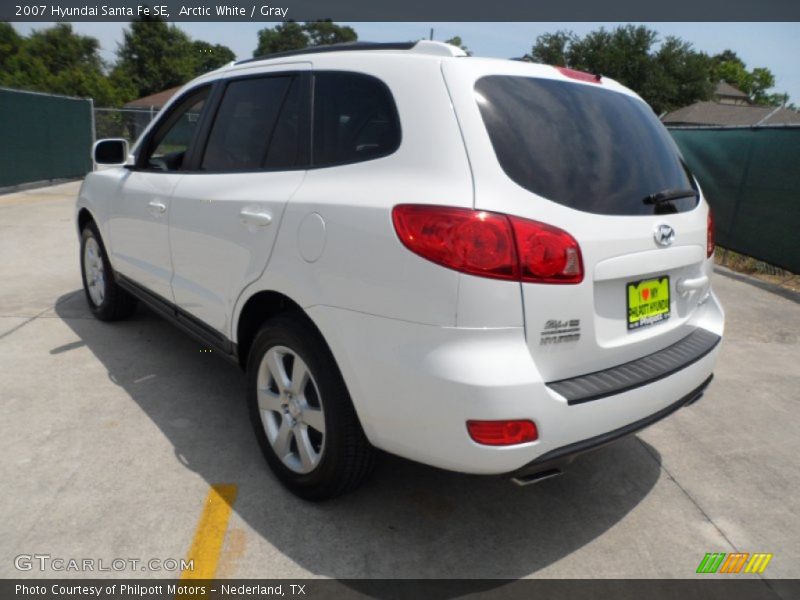 Arctic White / Gray 2007 Hyundai Santa Fe SE