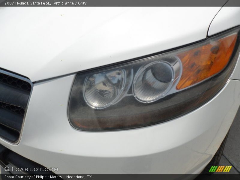 Arctic White / Gray 2007 Hyundai Santa Fe SE