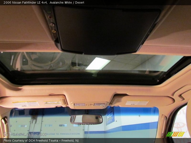 Avalanche White / Desert 2006 Nissan Pathfinder LE 4x4