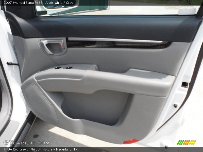 Arctic White / Gray 2007 Hyundai Santa Fe SE