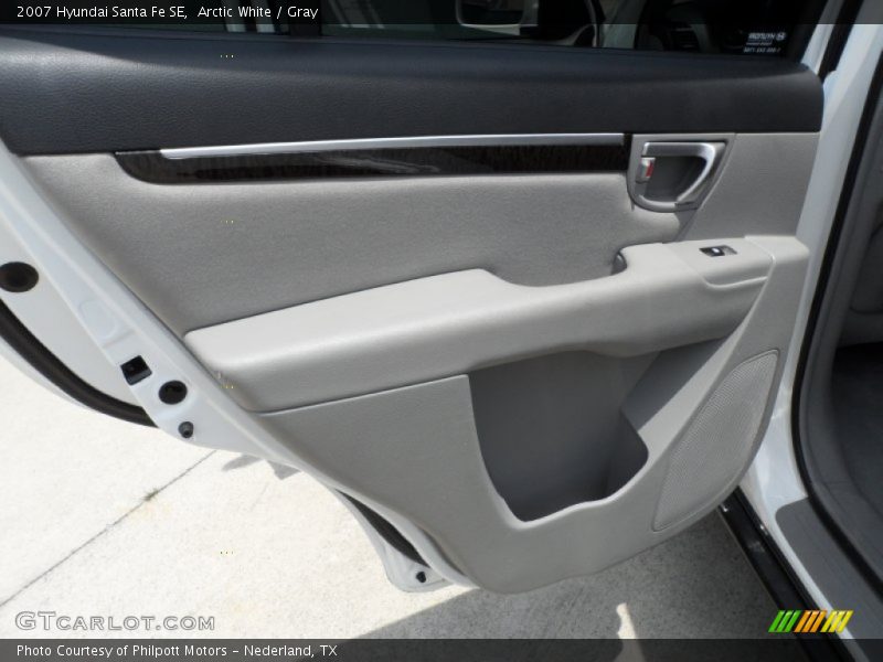 Arctic White / Gray 2007 Hyundai Santa Fe SE