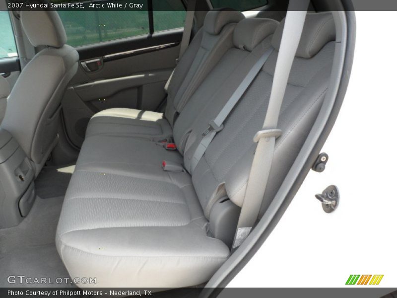 Arctic White / Gray 2007 Hyundai Santa Fe SE