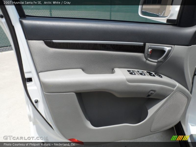 Arctic White / Gray 2007 Hyundai Santa Fe SE